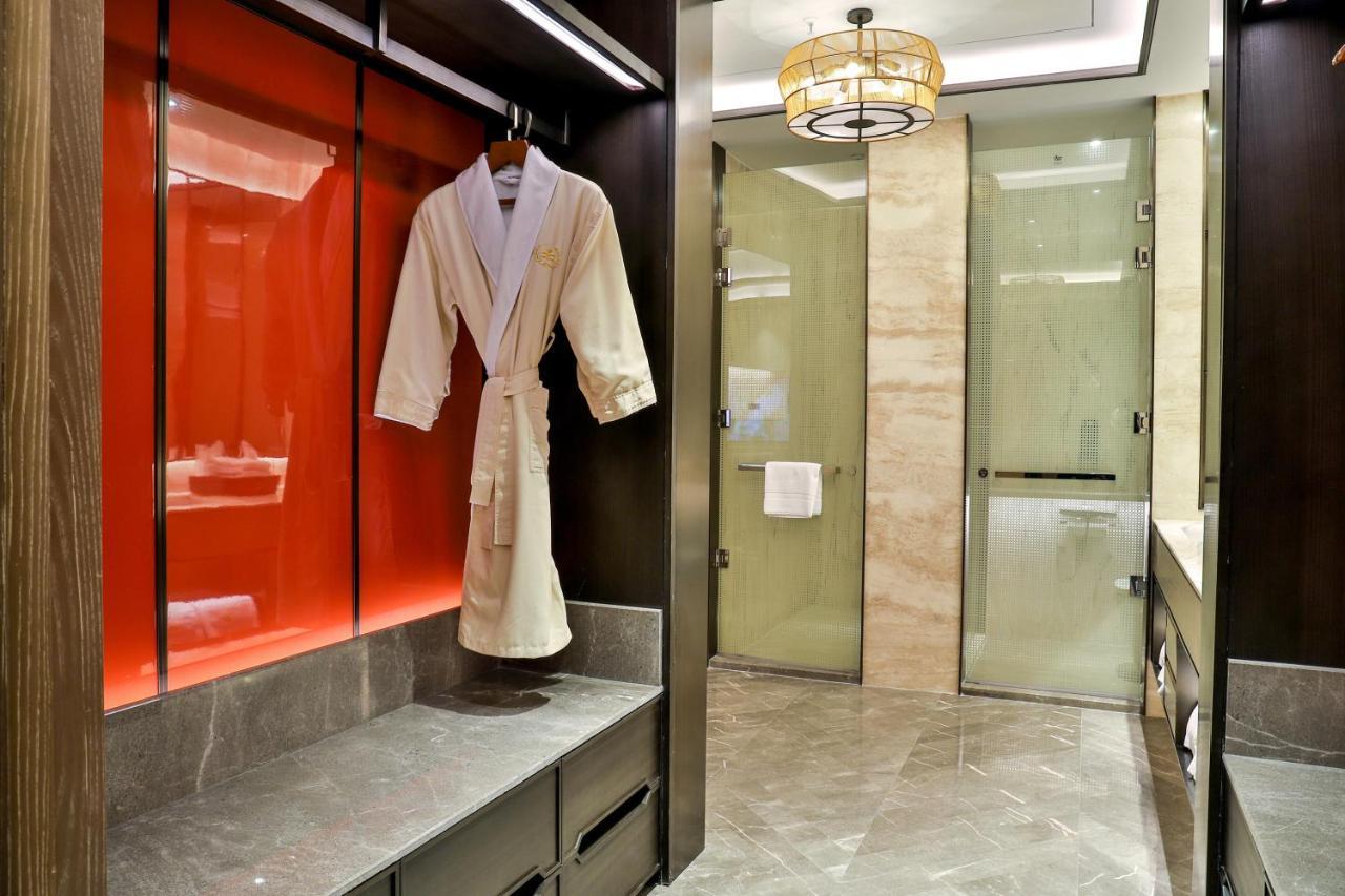 Xihu Resort Hotel Сиханоуквил Екстериор снимка