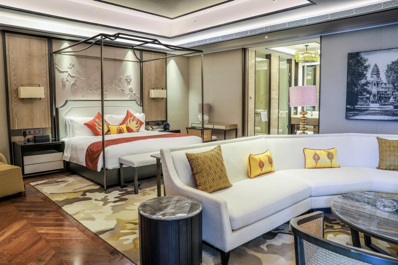 Xihu Resort Hotel Сиханоуквил Екстериор снимка