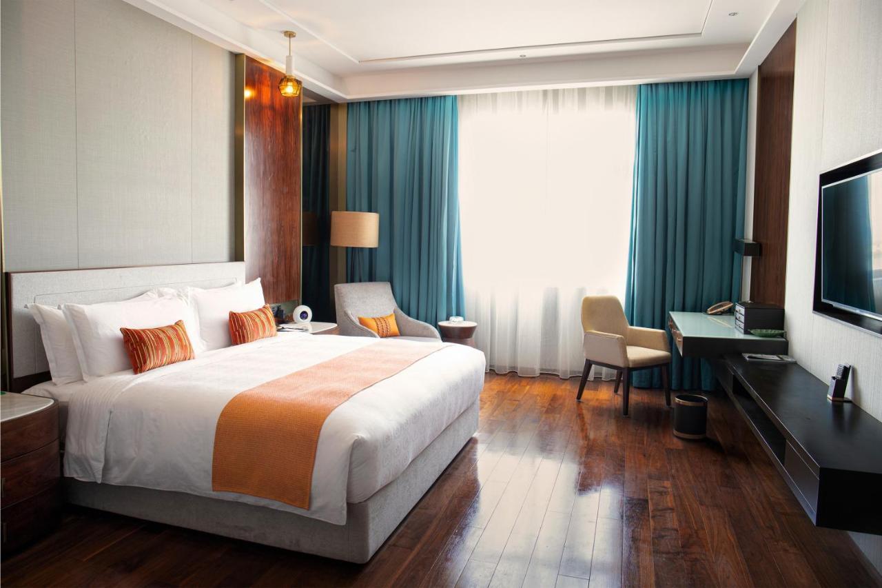 Xihu Resort Hotel Сиханоуквил Екстериор снимка